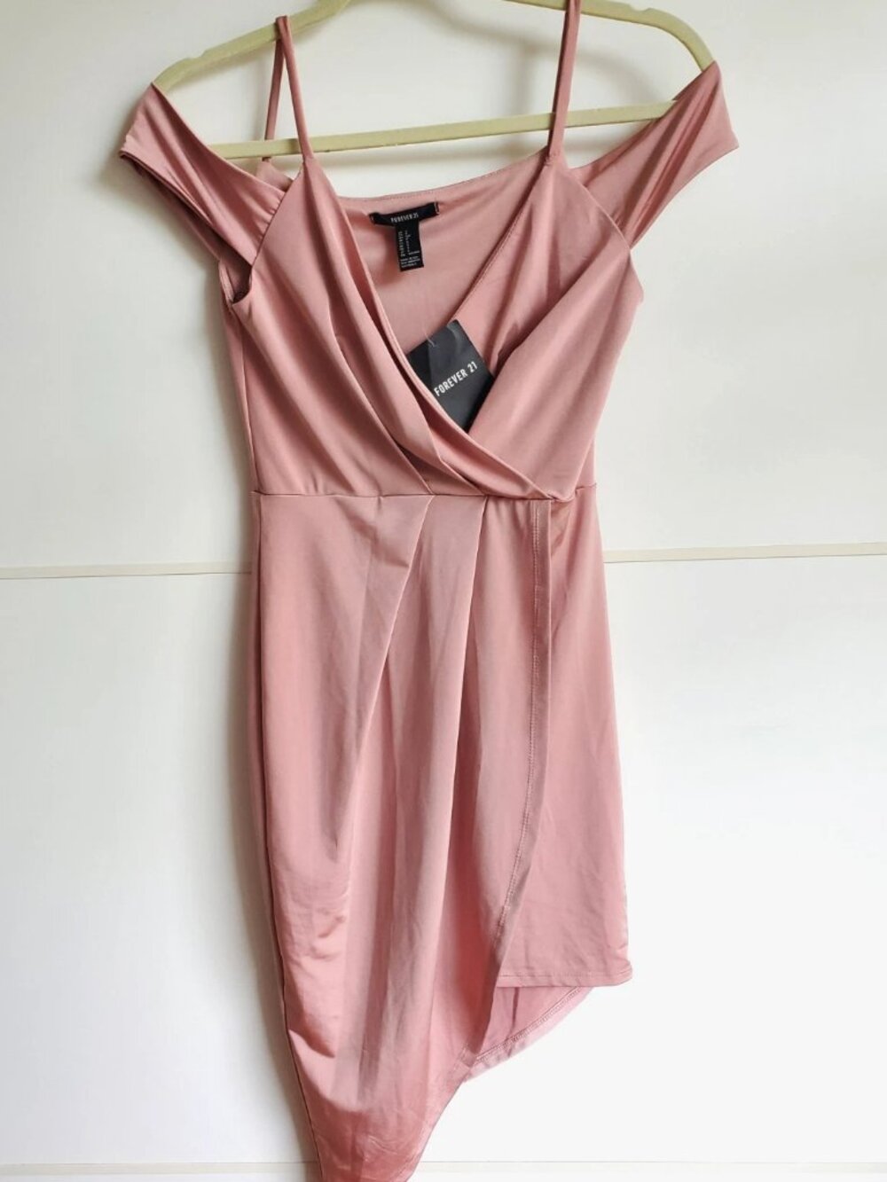 FOREVER 21 PARTY COCKTAIL DRESS SIZE S ROSE GOLD NEW ASYMMETRICAL SKIRT